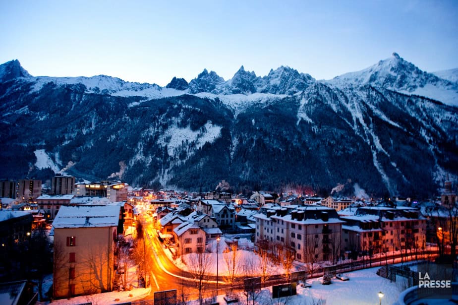 Les premières stations de ski ouvertes de la saison, et les dernières fermées